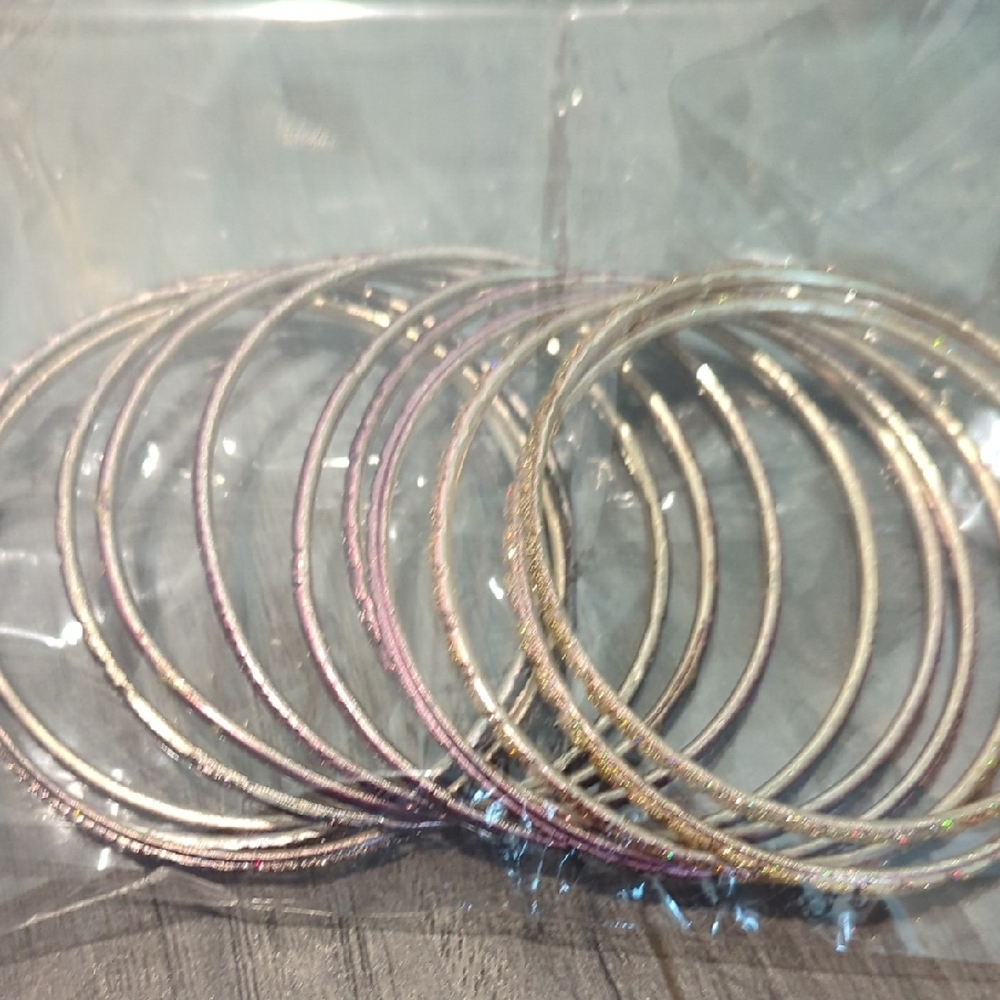 Elegant Bangle 12pc Bracelet Set Gold and Pink - Picture 5 of 5